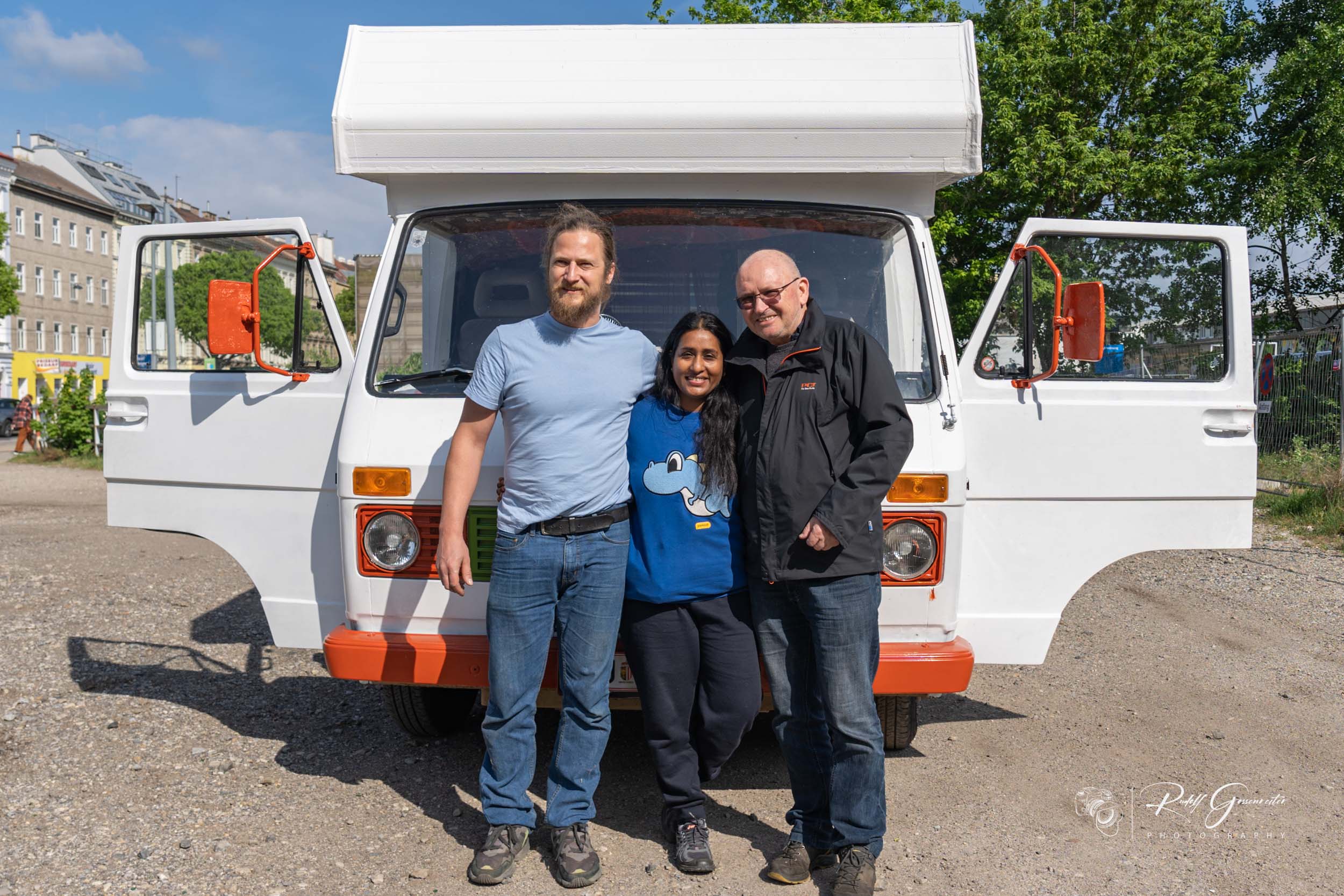 Sani, Gayatri und Rudi mit Maharani